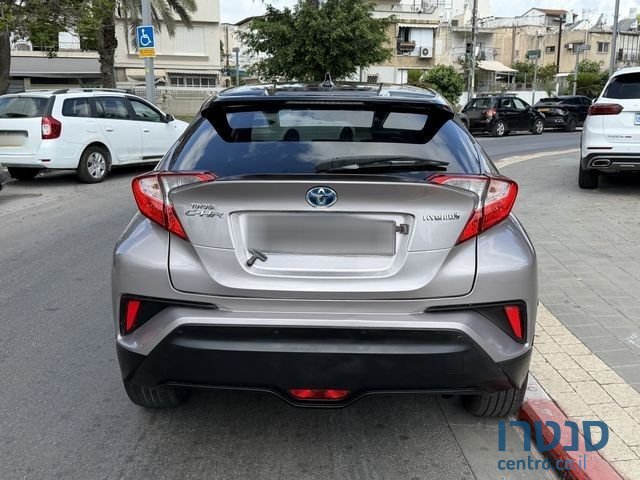 2017' Toyota C-HR טויוטה photo #4