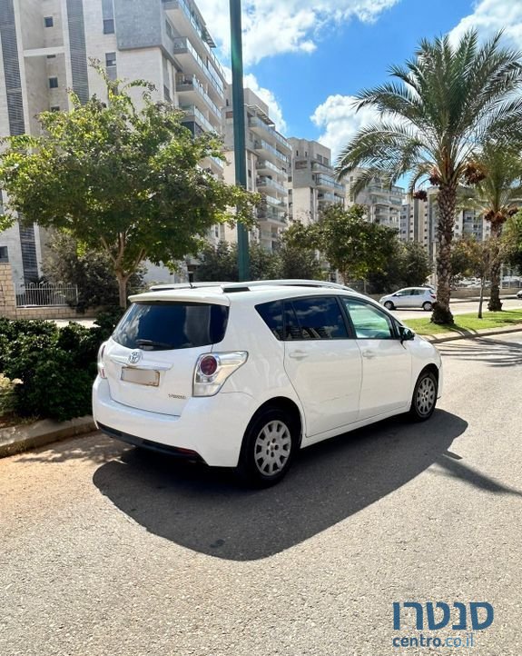 2017' Toyota Verso טויוטה ורסו photo #1