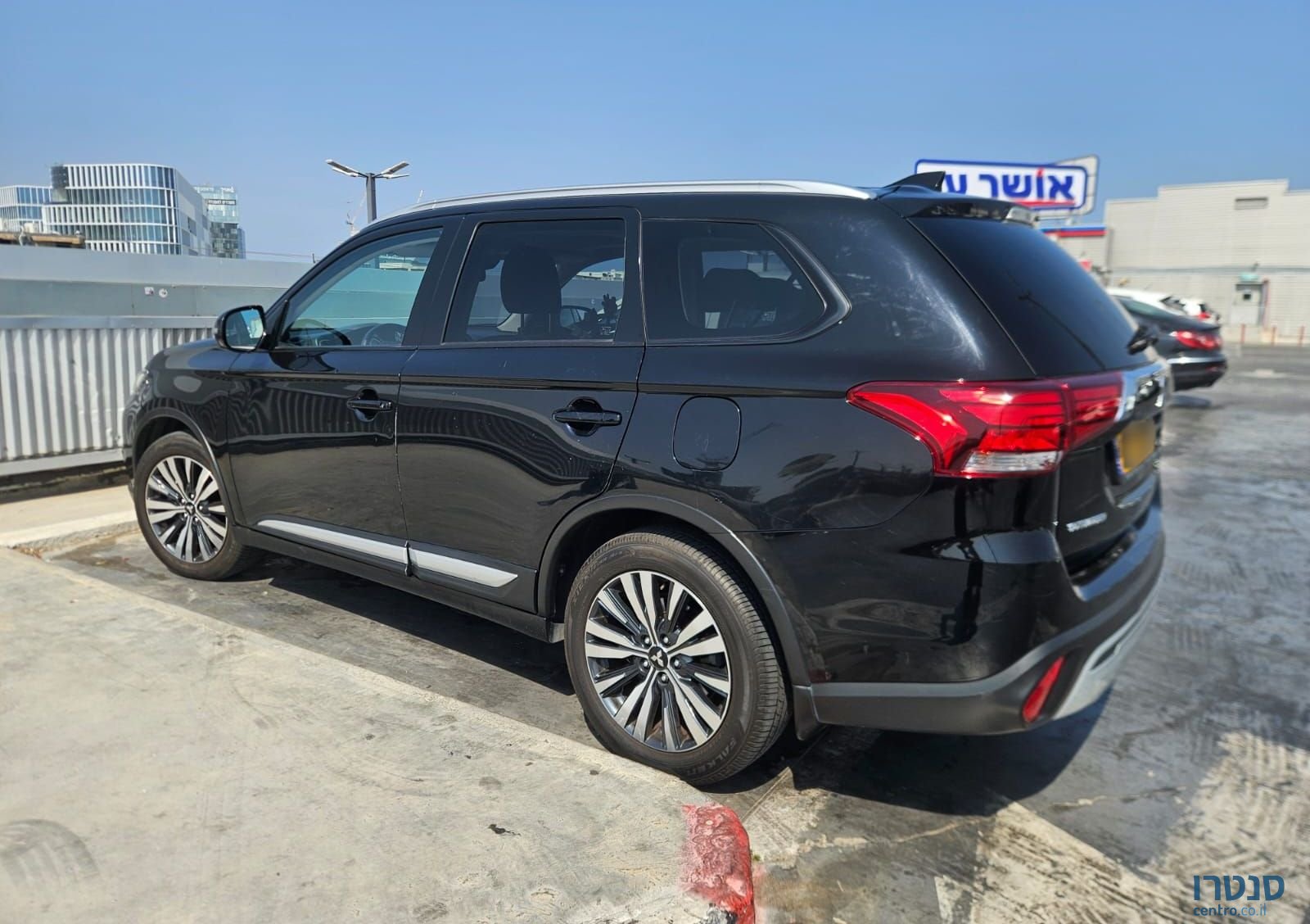 2020' Mitsubishi Outlander מיצובישי אאוטלנדר photo #4