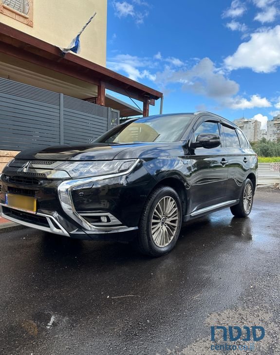 2019' Mitsubishi Outlander מיצובישי אאוטלנדר photo #1