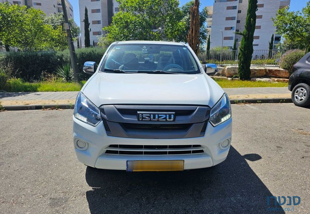 2020' Isuzu 2X4 D-Max איסוזו photo #1