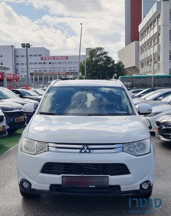 2014' Mitsubishi Outlander מיצובישי אאוטלנדר photo #6