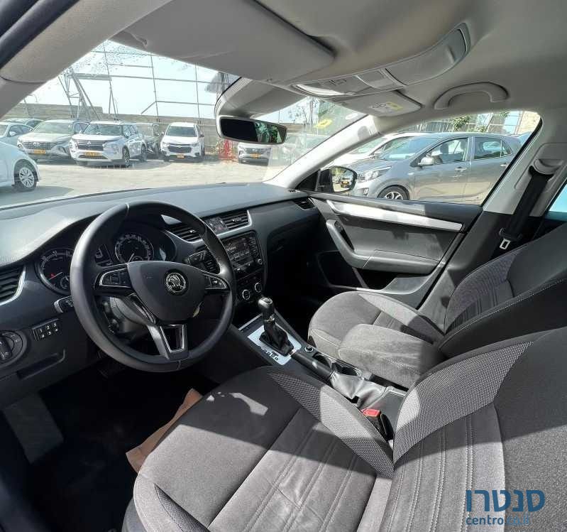 2020' Skoda Octavia סקודה אוקטביה photo #5