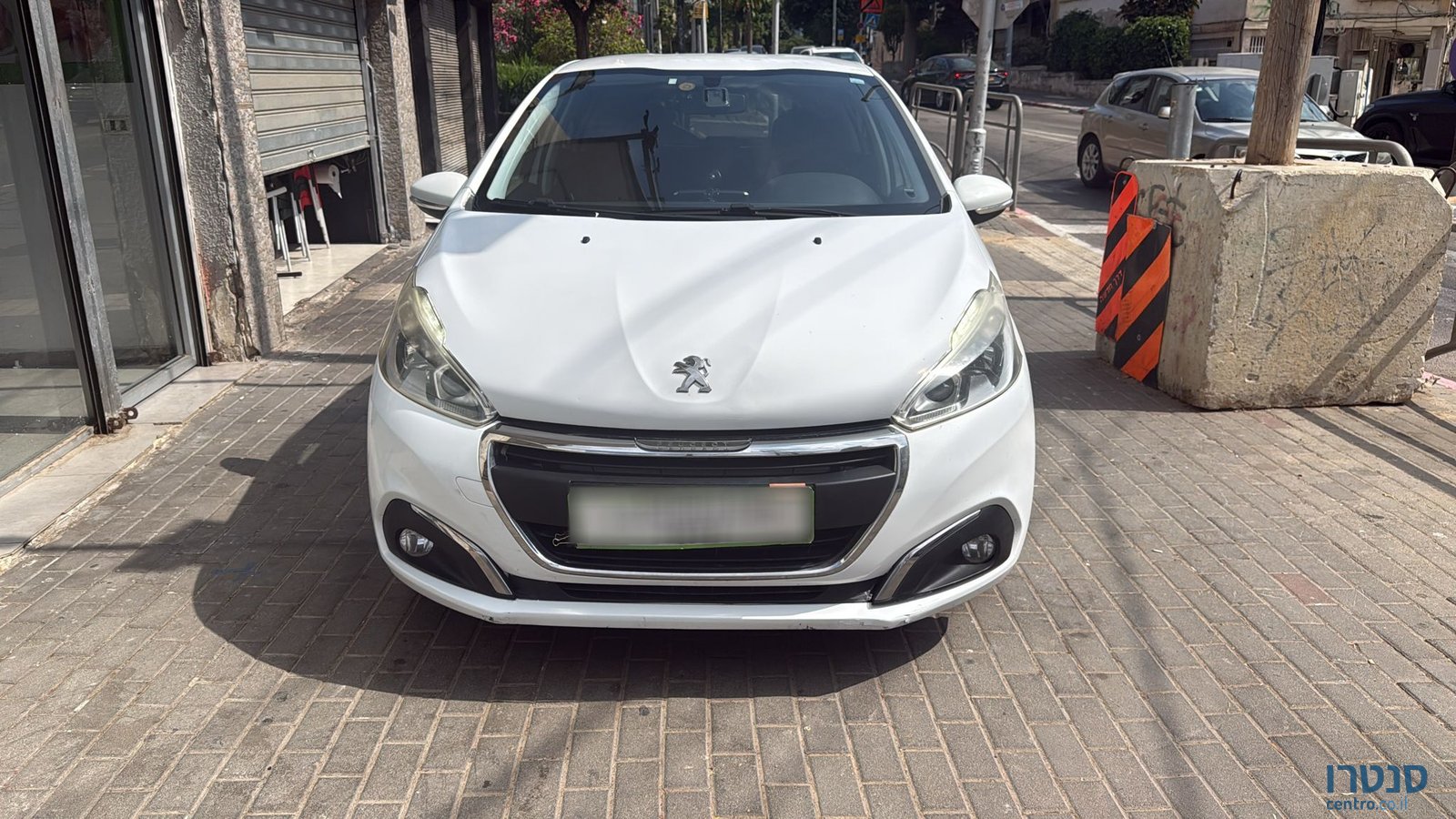 2018' Peugeot 208 photo #1