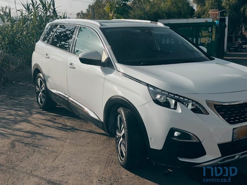 2020' Peugeot 5008 פיג'ו photo #1