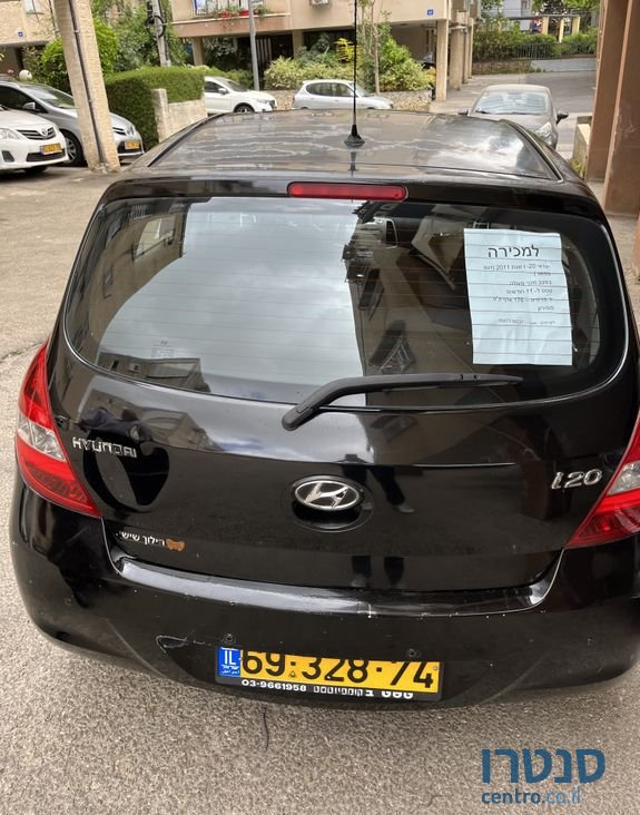 2011' Hyundai i20 יונדאי photo #4
