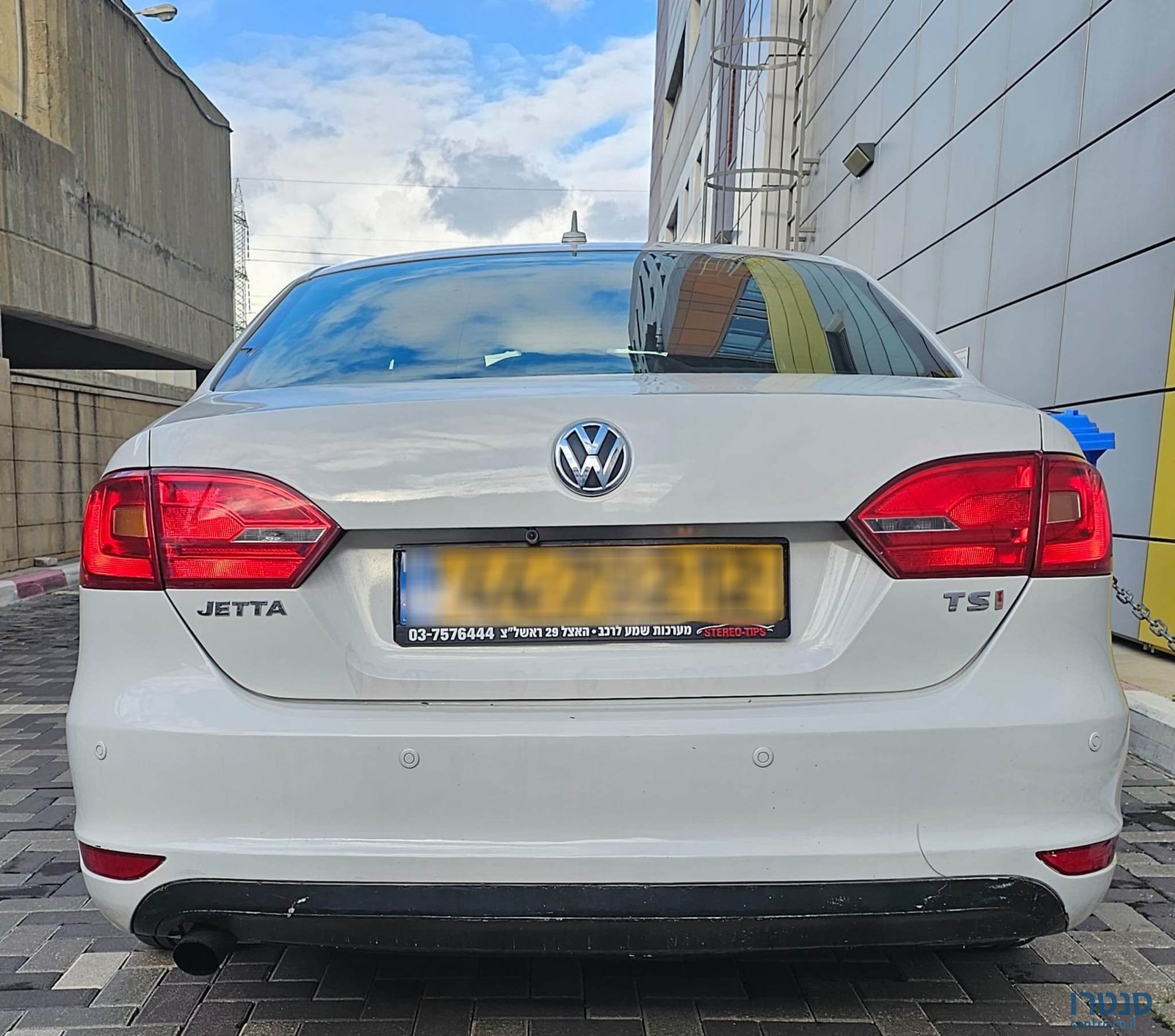 2013' Volkswagen Jetta photo #4