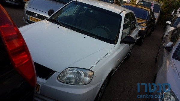 2005' Hyundai Accent photo #2