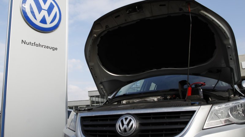 VW seeks diesel trial delay after lawyer references monkey testing