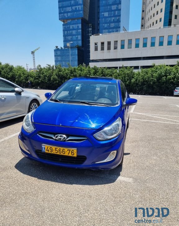 2011' Hyundai i25 יונדאי photo #3