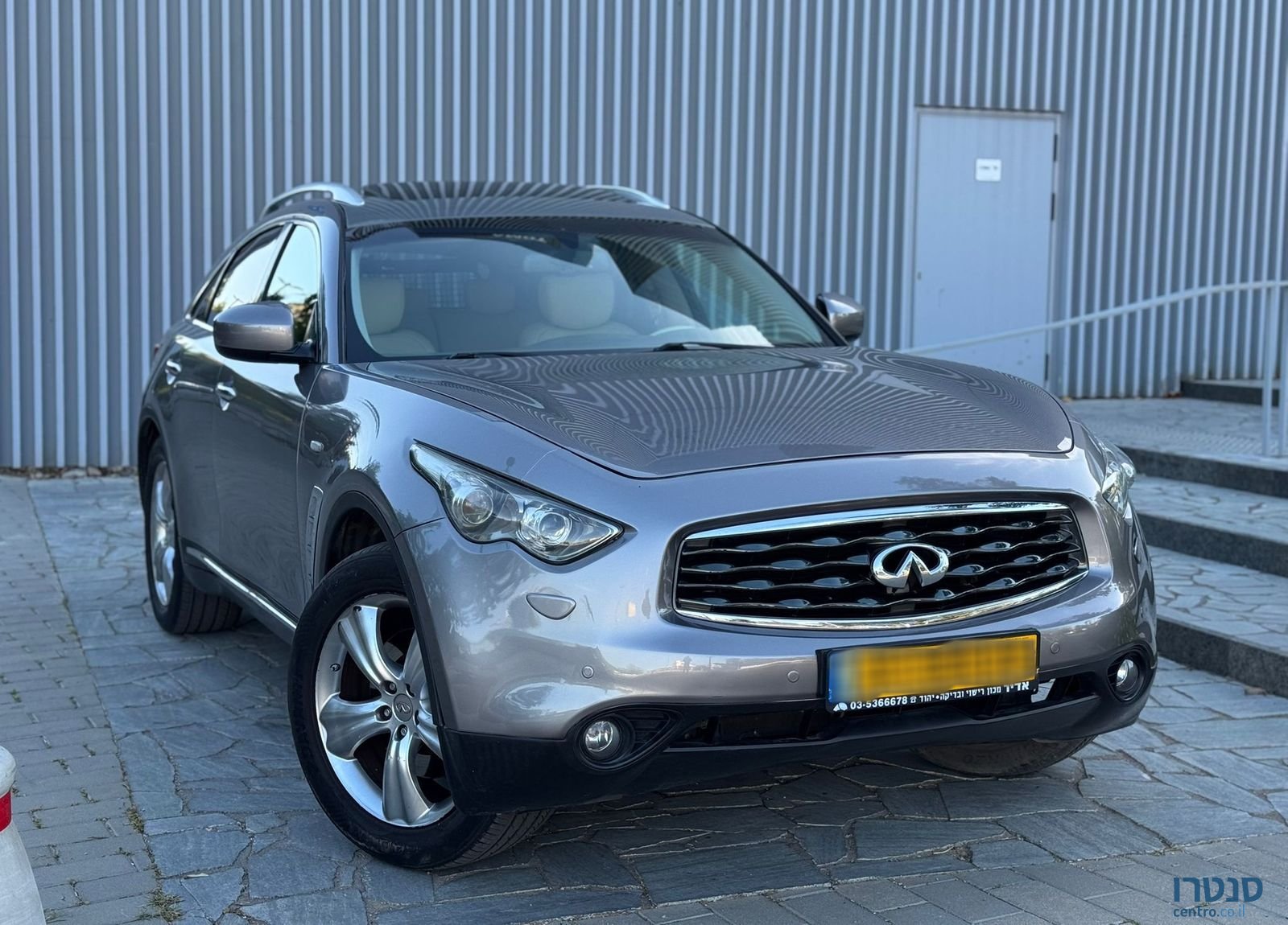 2009' Infiniti Fx37 אינפיניטי photo #3