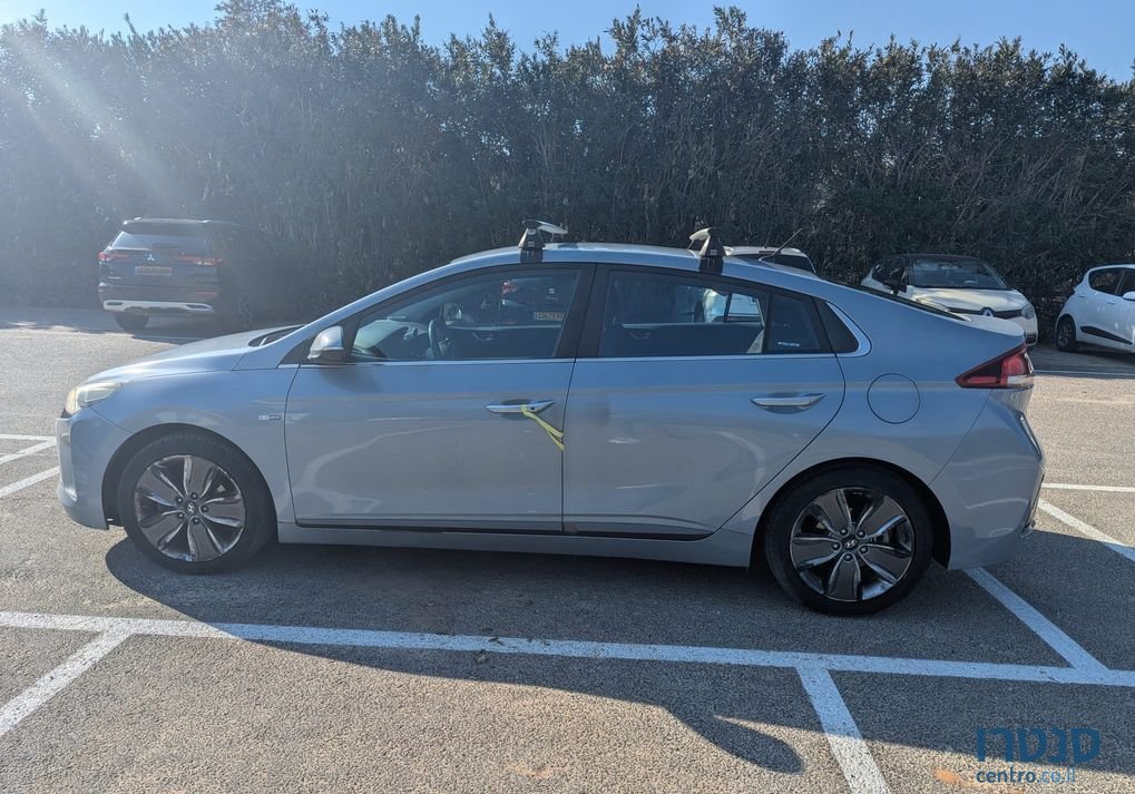 2017' Hyundai Ioniq יונדאי איוניק photo #2