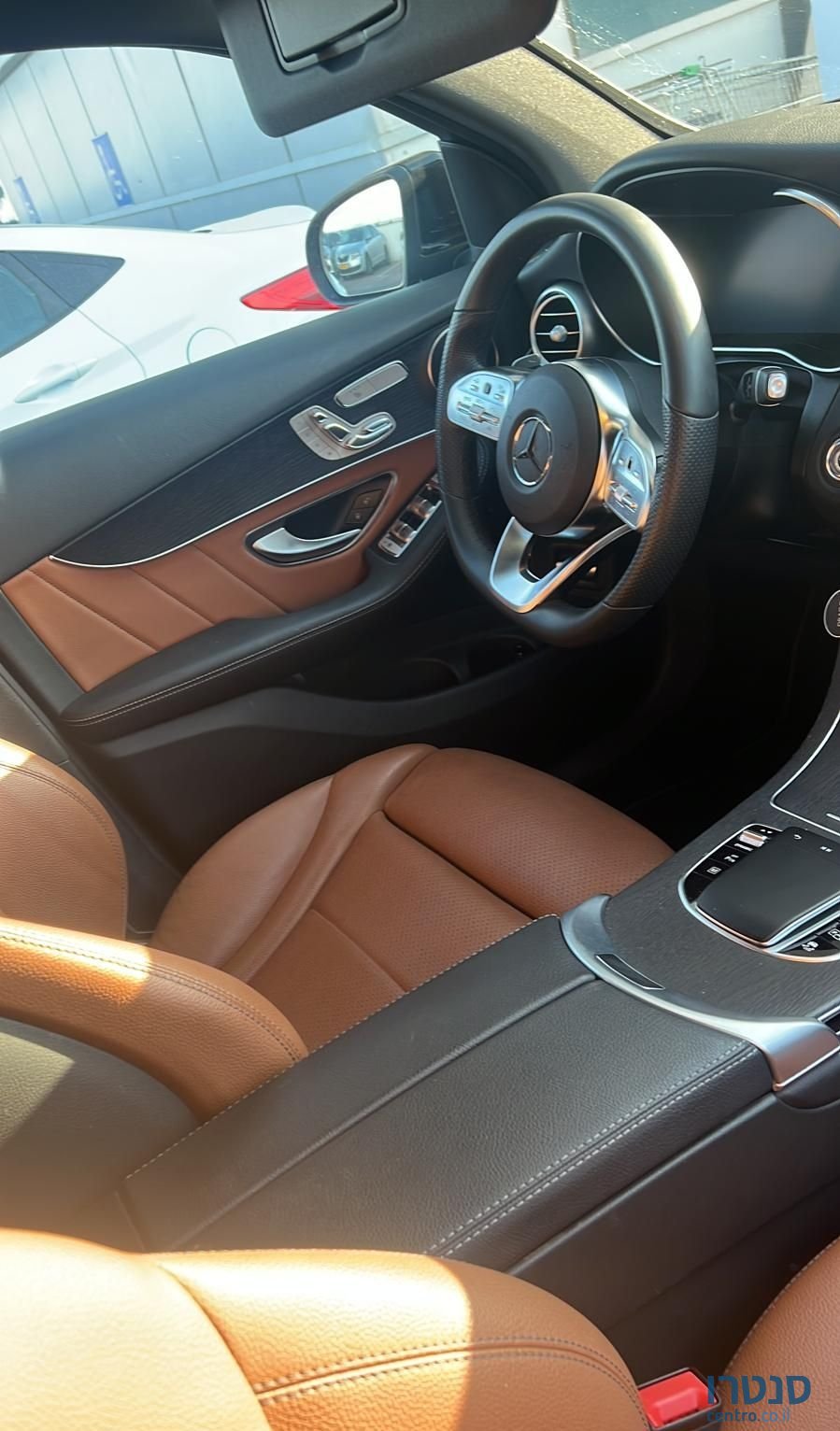 2022' Mercedes-Benz GLC מרצדס photo #3