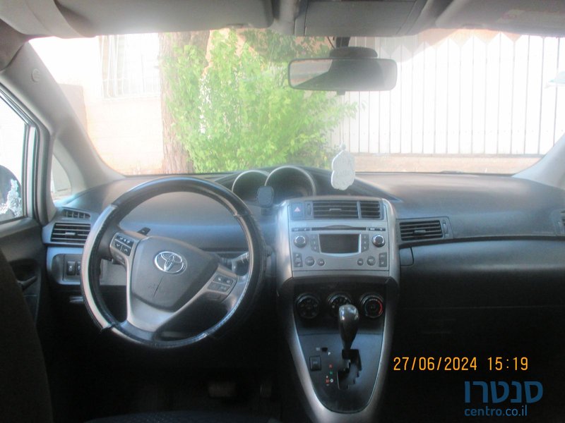 2009' Toyota Verso טויוטה ורסו photo #1