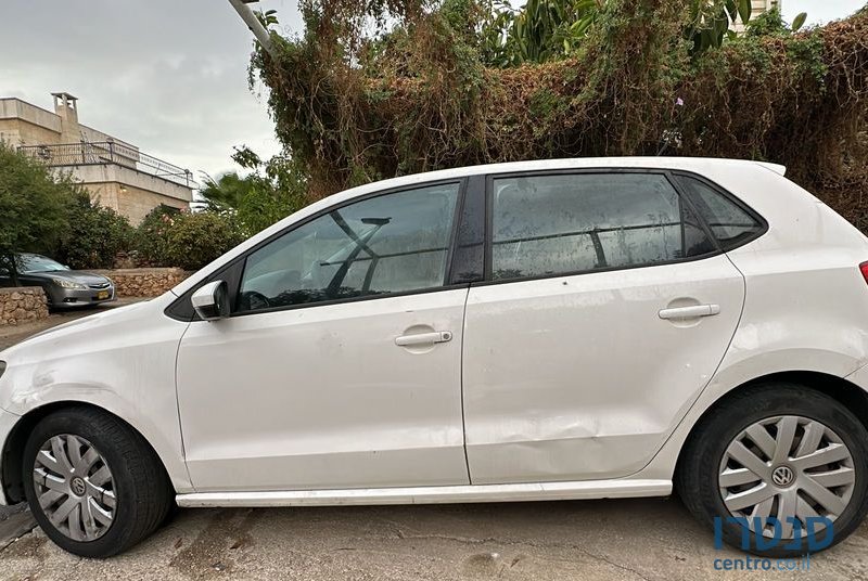 2011' Volkswagen Polo פולקסווגן פולו photo #5