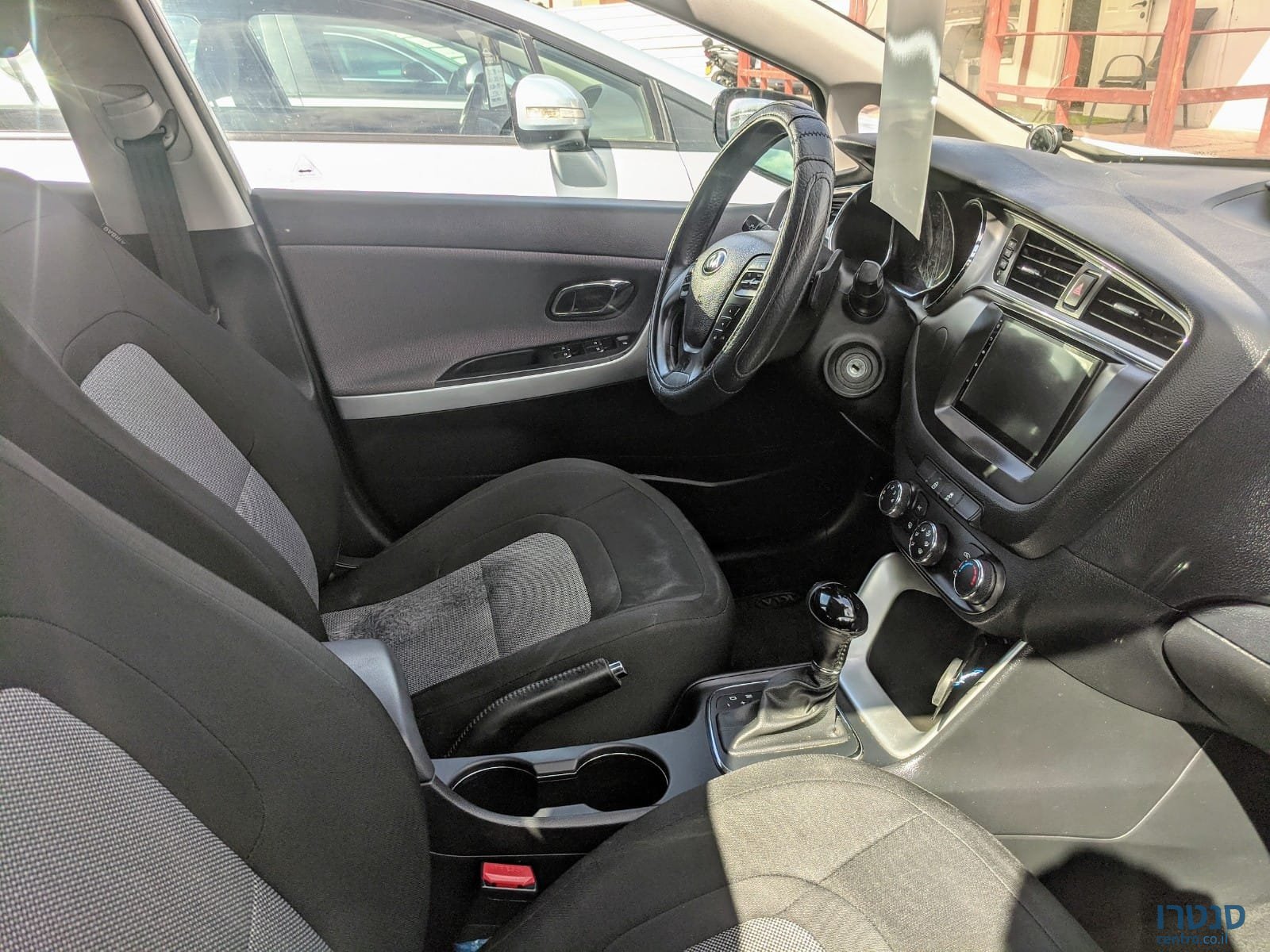 2016' Kia Ceed photo #3