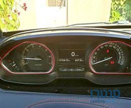 2019' Peugeot 208 פיג'ו photo #2