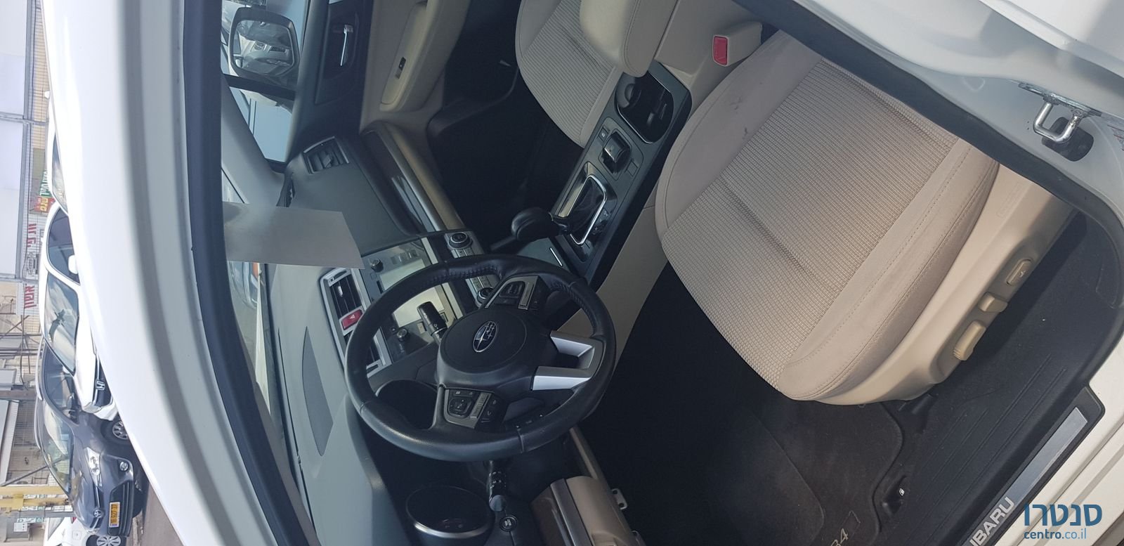 2016' Subaru B4 photo #2