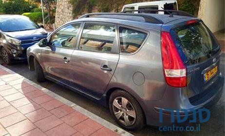 2010' Hyundai I30Cw I30Cw יונדאי photo #3