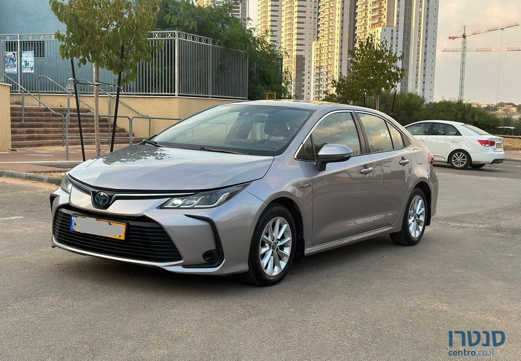 2019' Toyota Corolla טויוטה קורולה photo #2