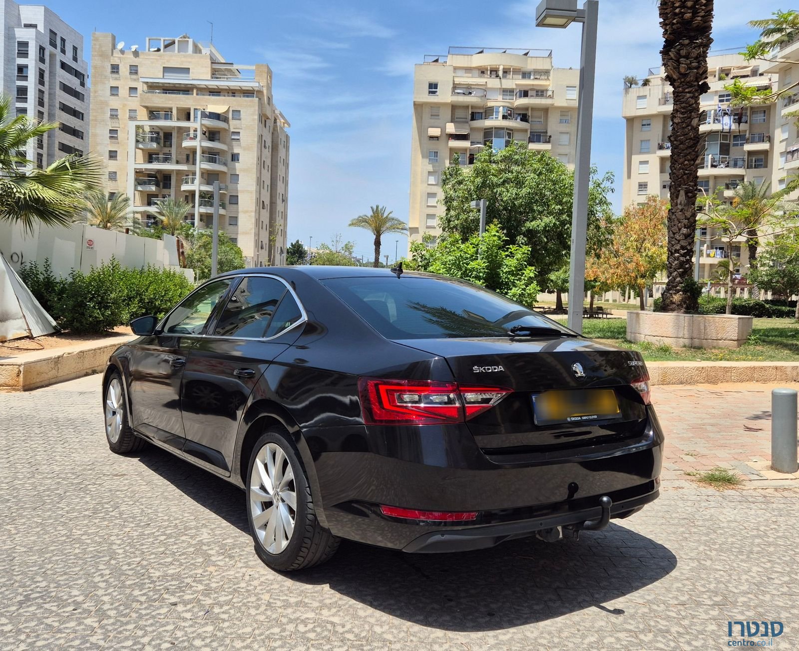 2018' Skoda Superb סקודה סופרב photo #2
