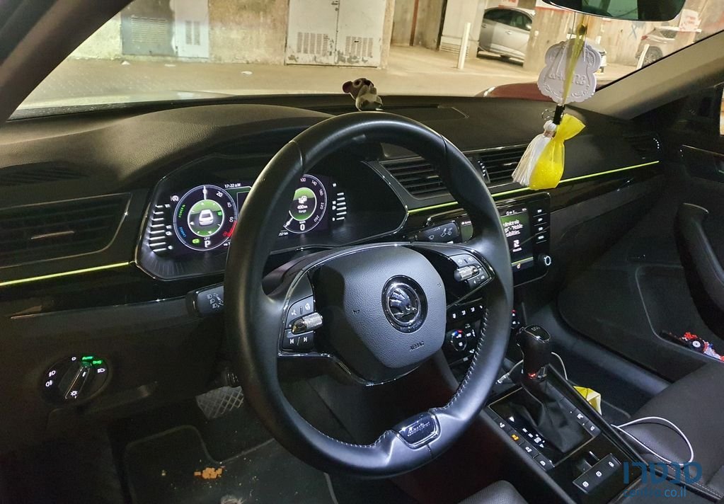 2021' Skoda Superb סקודה סופרב photo #5