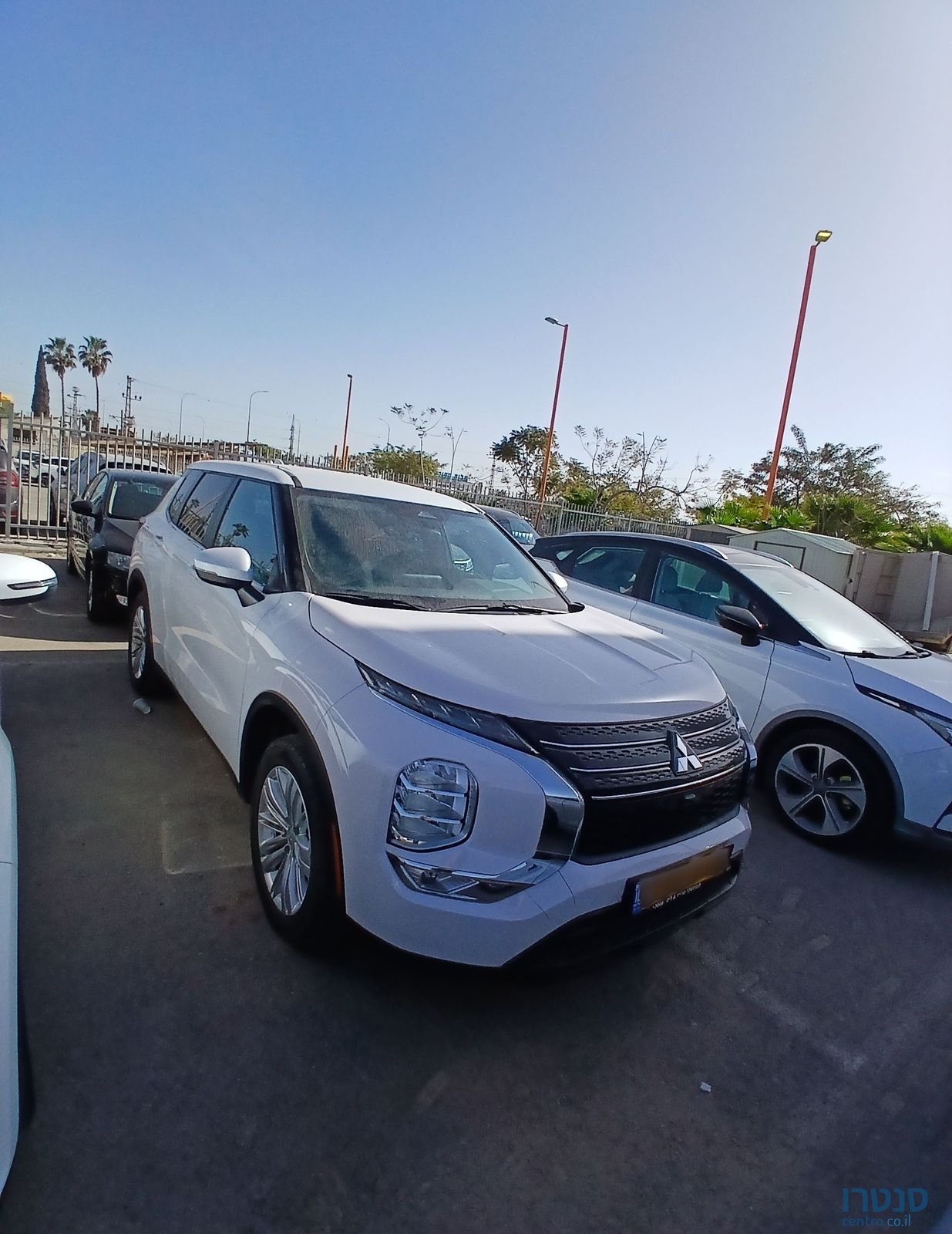 2023' Mitsubishi Outlander מיצובישי אאוטלנדר photo #4