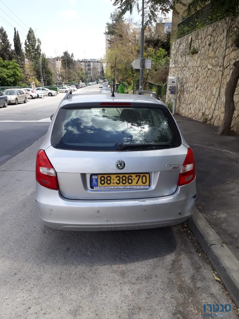 2010' Skoda Fabia 2 photo #2