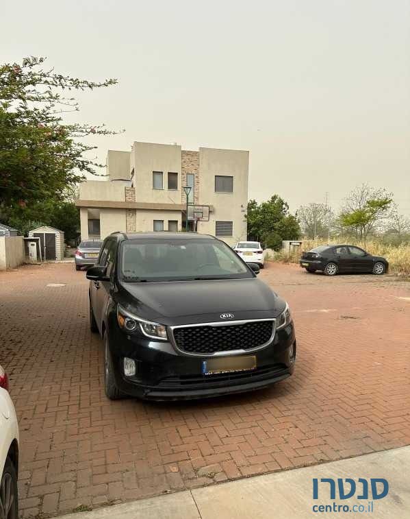 2017' Kia Carnival קיה קרניבל photo #3