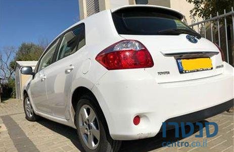 2012' Toyota Auris טויוטה אוריס photo #4