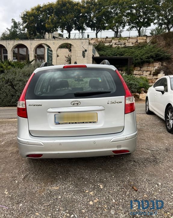 2010' Hyundai I30Cw יונדאי photo #5