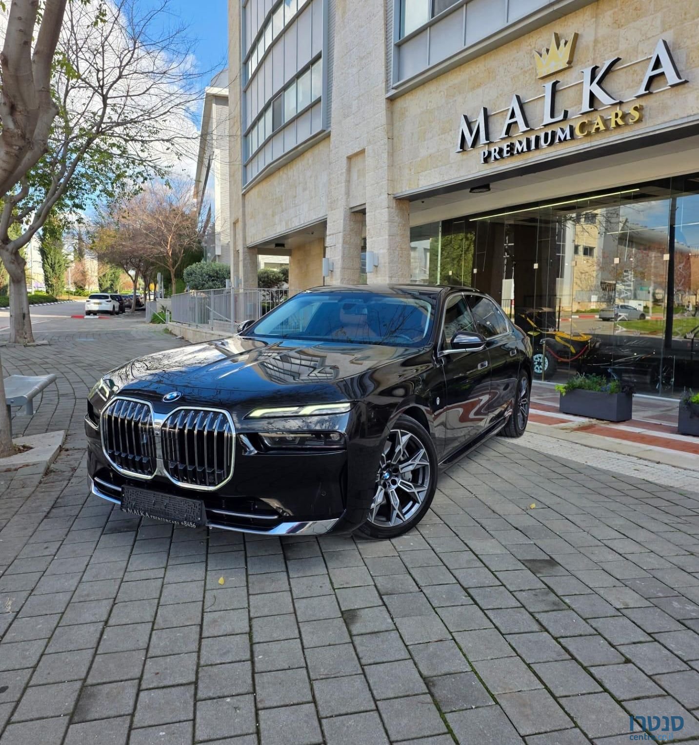 2024' BMW 7 Series ב מ וו סדרה 7 photo #2