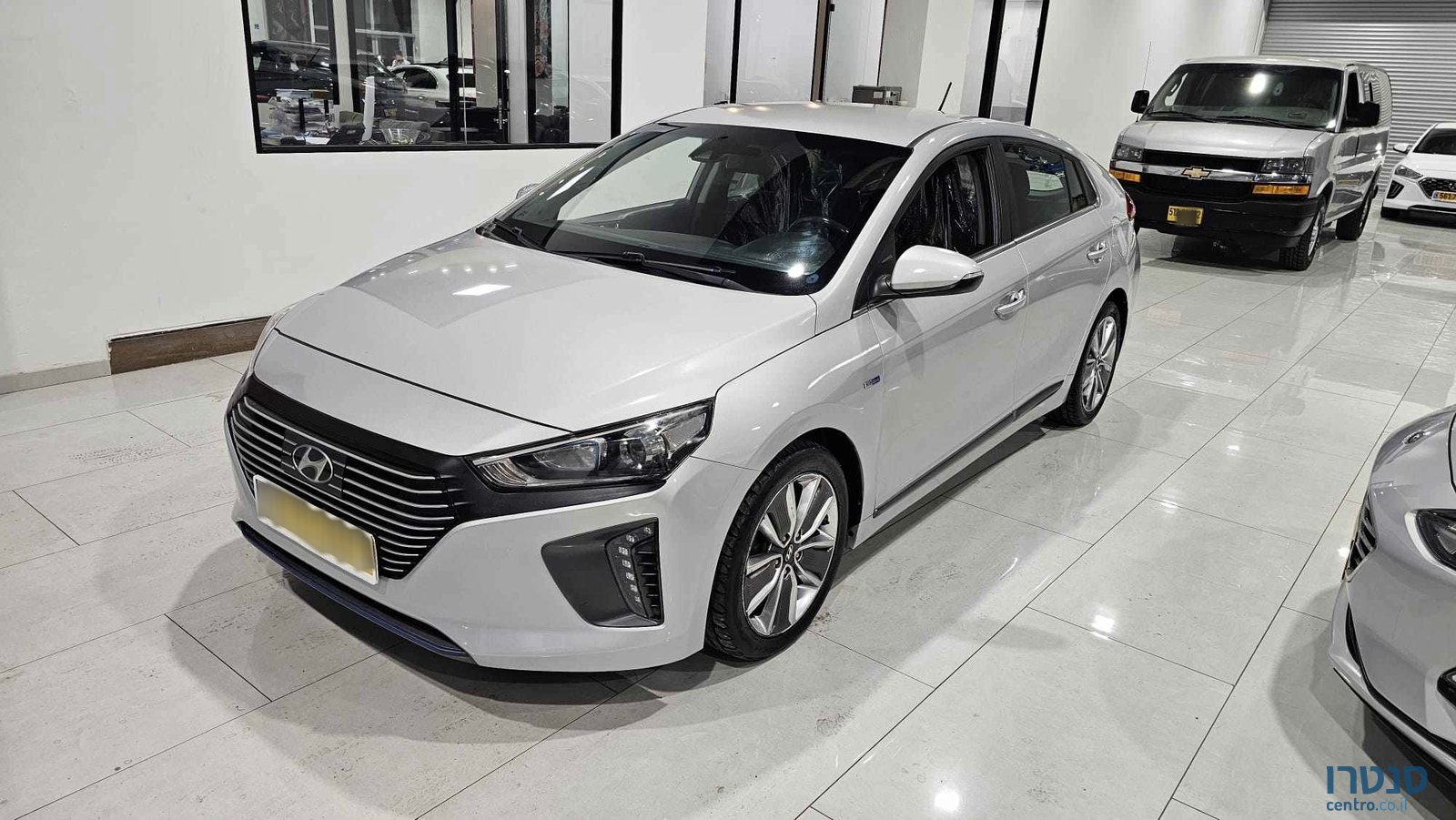 2018' Hyundai Ioniq photo #1