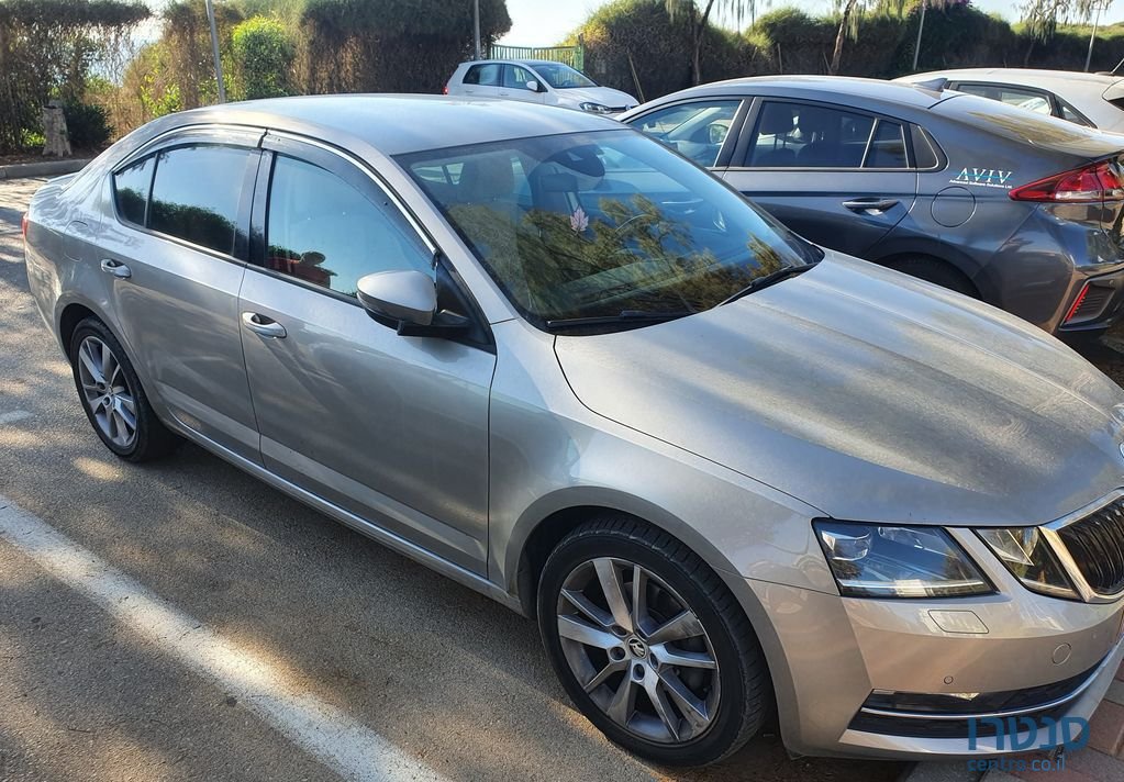2019' Skoda Octavia סקודה אוקטביה photo #1