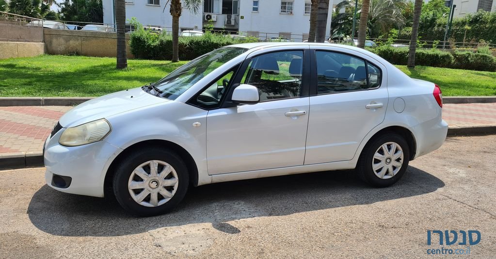 2010' Suzuki SX4 סוזוקי photo #1