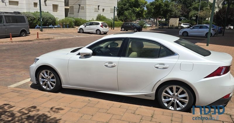 2014' Lexus IS לקסוס photo #4