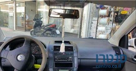 2008' Volkswagen Polo photo #2