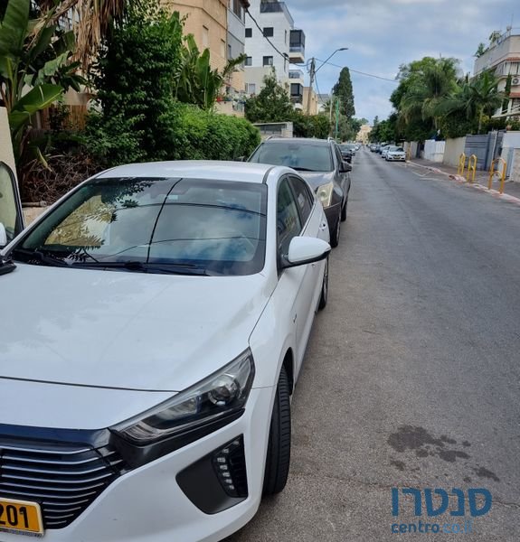 2017' Hyundai Ioniq יונדאי איוניק photo #1