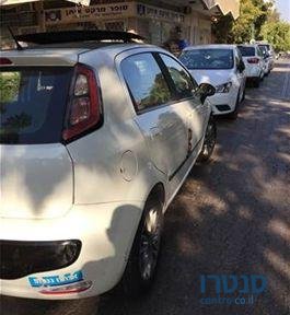 2011' Fiat Punto פיאט פונטו photo #2