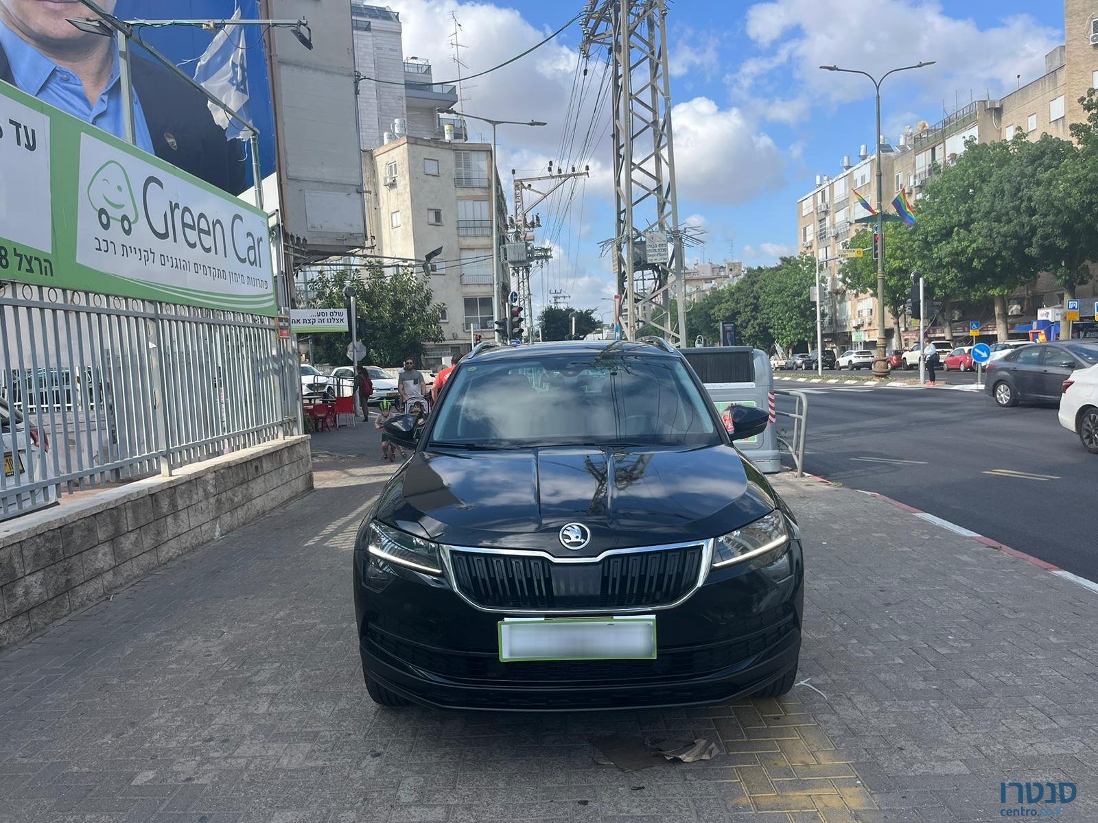 2019' Skoda Karoq photo #2