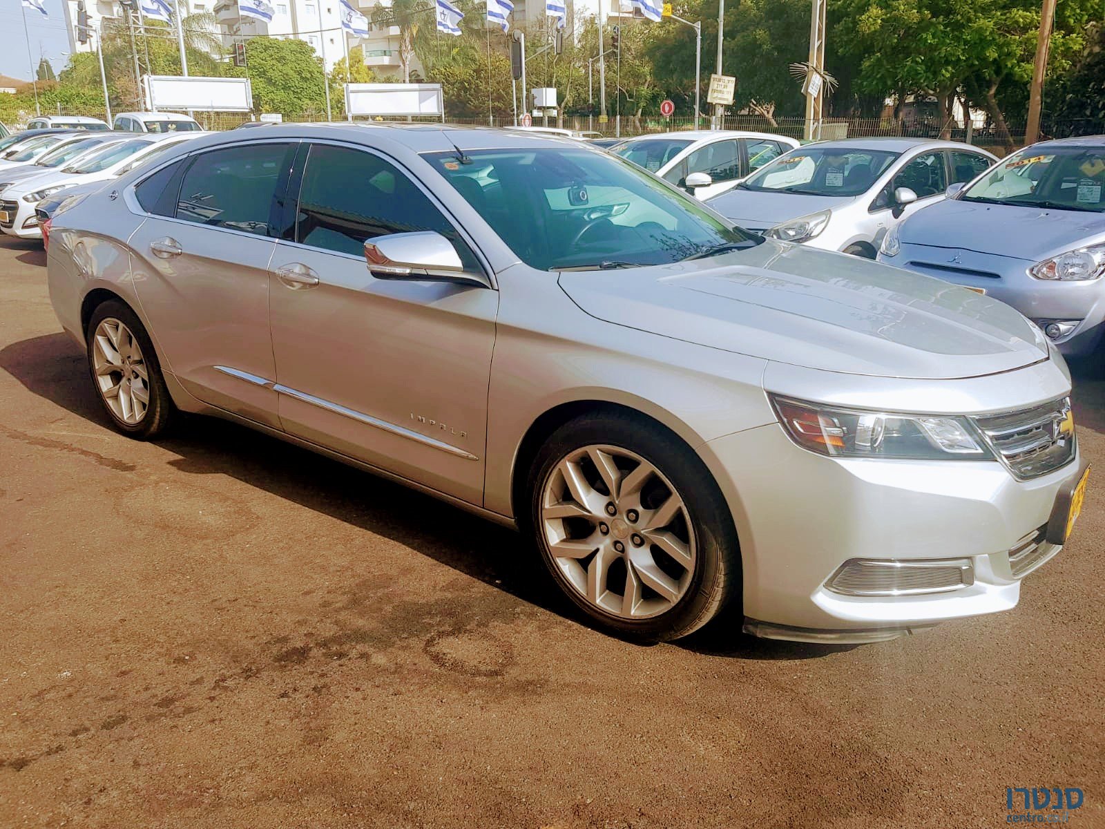 2014' Chevrolet Impala photo #2