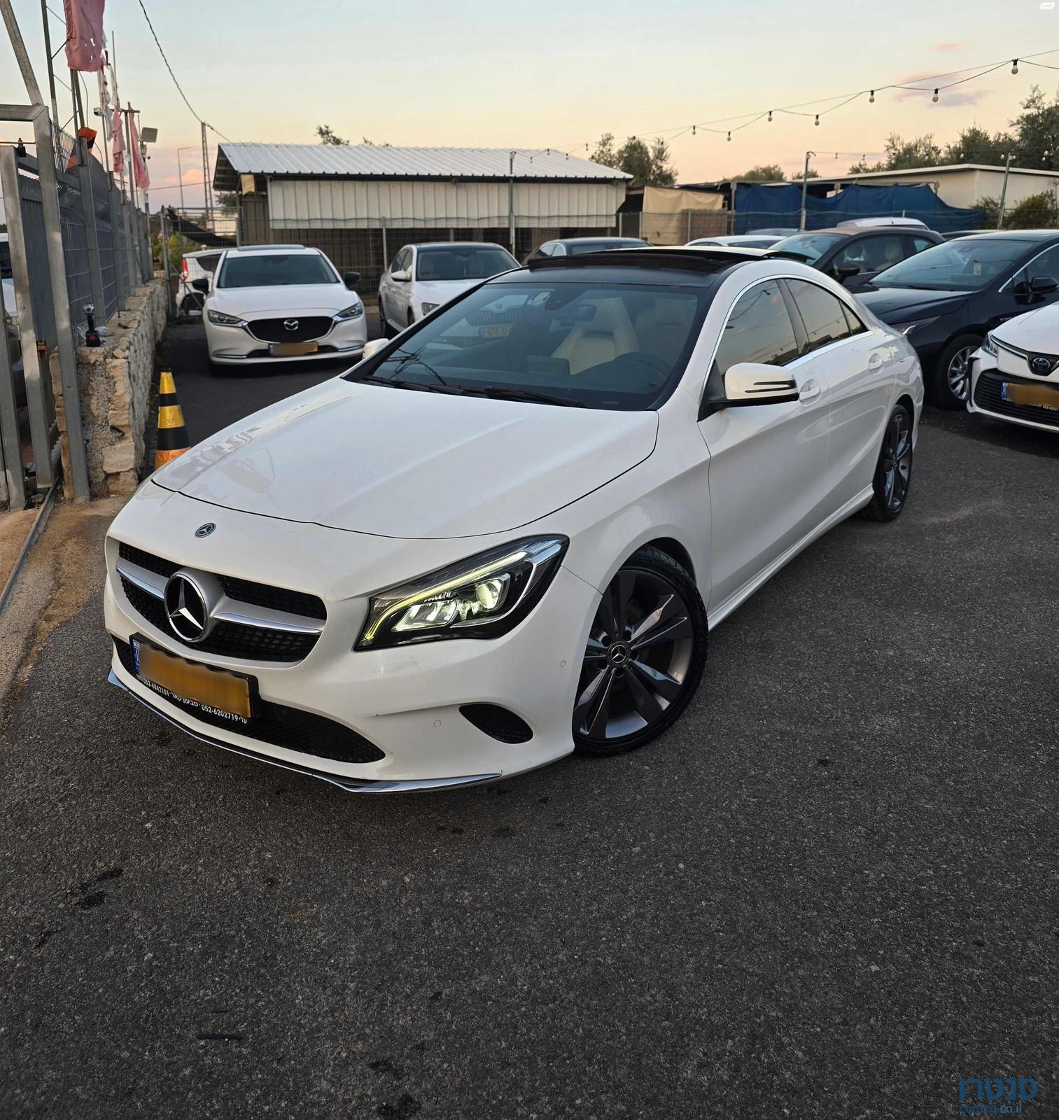 2019' Mercedes-Benz CLA מרצדס-בנץ photo #1