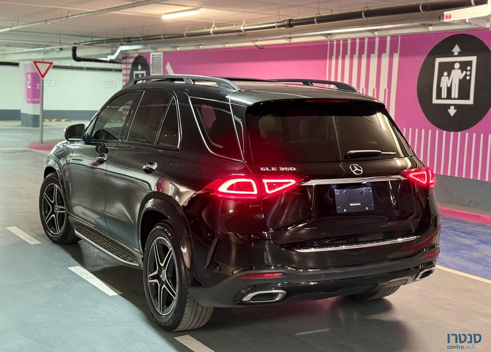 2021' Mercedes-Benz GLE מרצדס-בנץ photo #1