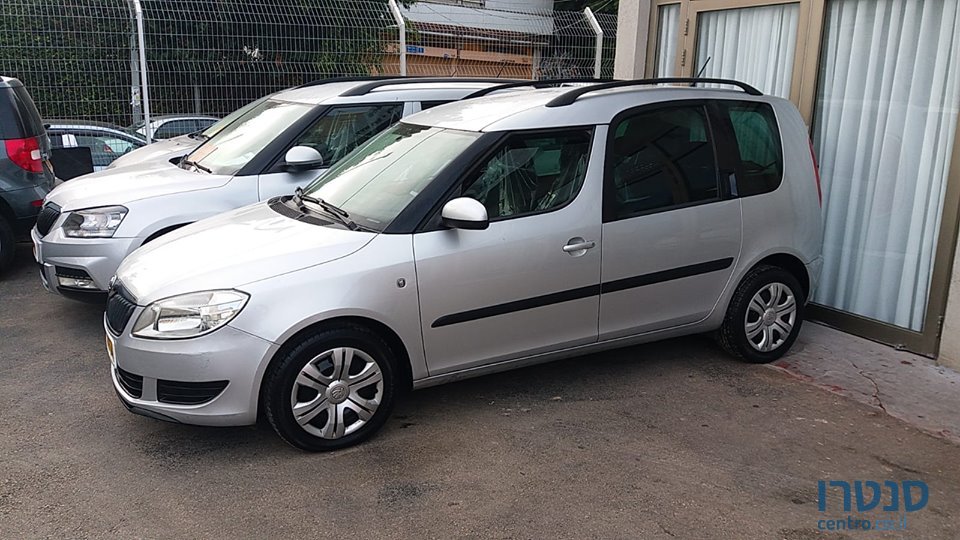 2014' Skoda Roomster photo #1