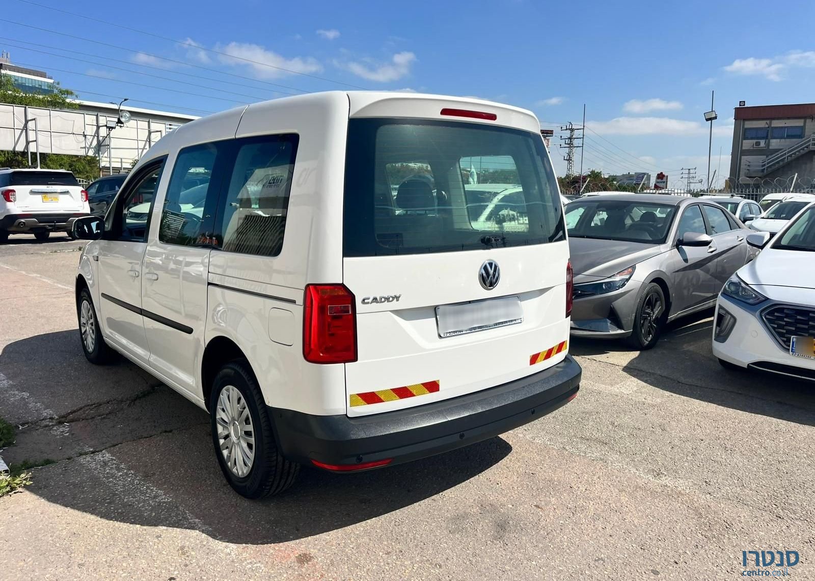 2019' Volkswagen Caddy פולקסווגן קאדי photo #3