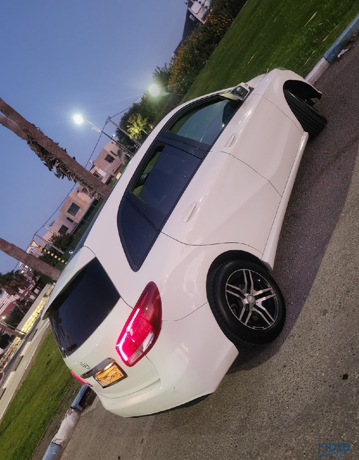 2015' Mercedes-Benz B-Class מרצדס photo #4