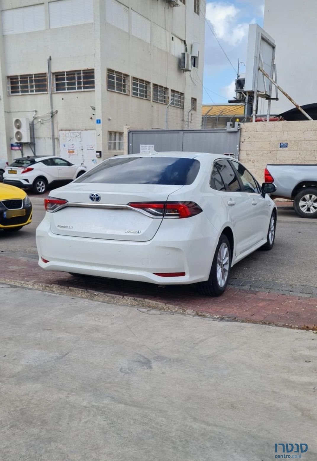 2022' Toyota Corolla טויוטה קורולה photo #4
