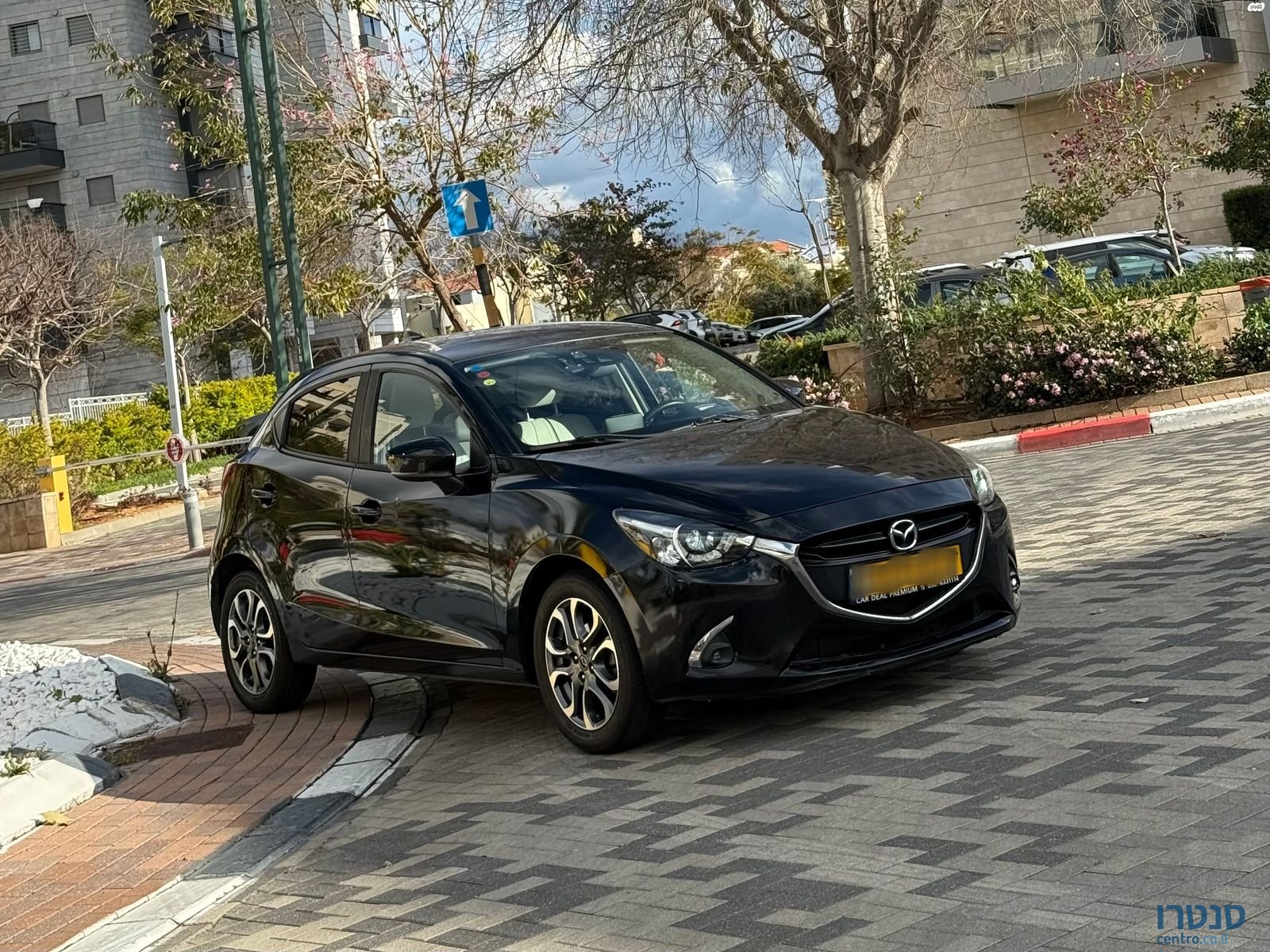 2018' Mazda 2 מאזדה photo #1