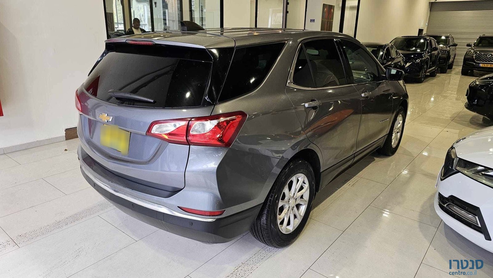 2019' Chevrolet Equinox photo #3