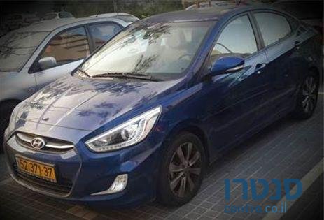 2016' Hyundai i25 photo #2